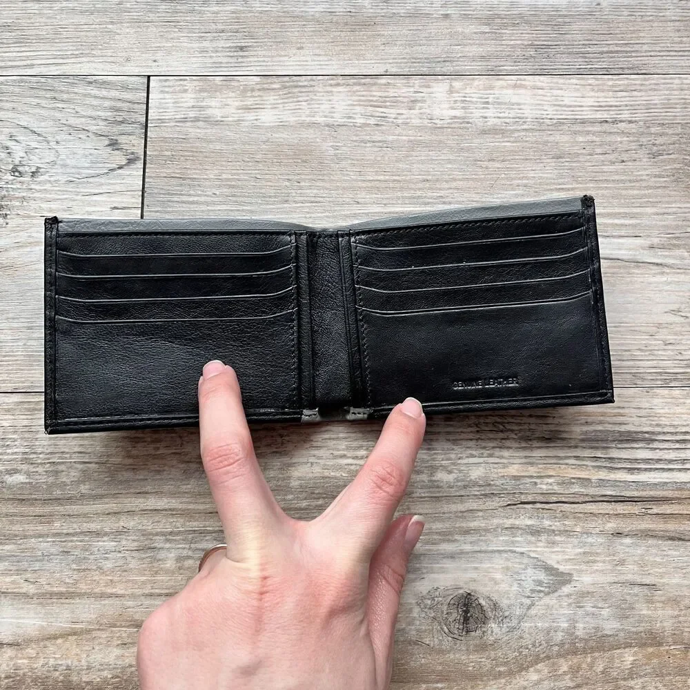 Van Heusen Black Gray Leather Bifold Wallet Classic Slim Minimalist EUC